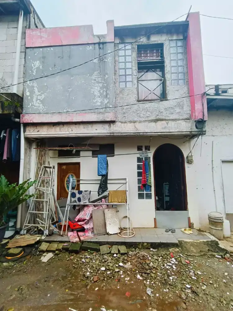 Jual rumah kampung 2lantai