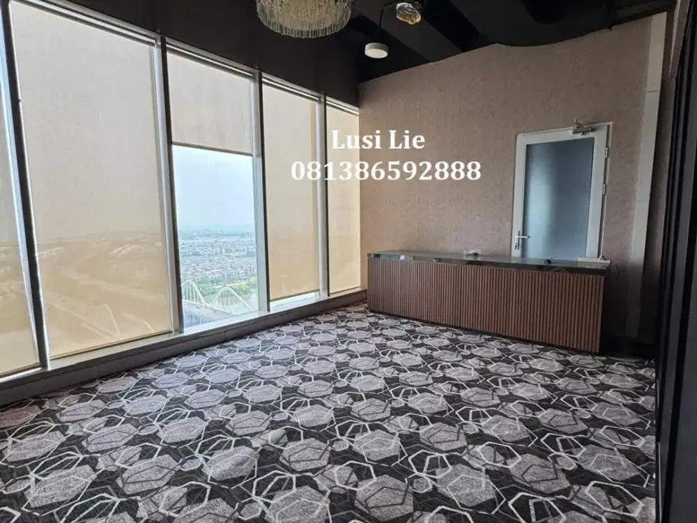 Office Gold Coast Pik luas 854 m , Semi Furnished rapi, Sea view