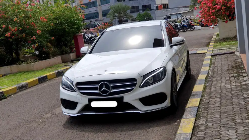Km19rb mercedes benz mercy c200 amg line 2018 putih pajak panjang