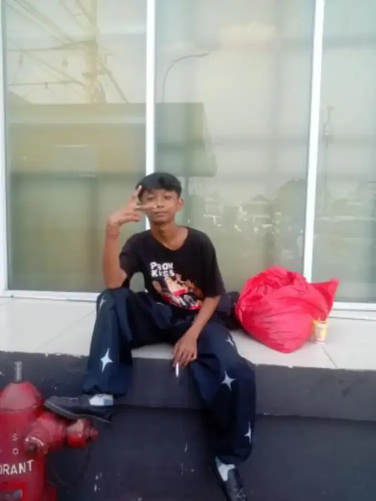 yang bisa Nerima umur 14 aja