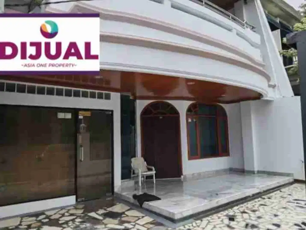 Rumah 3 Lantai jalan Utama Meruya Jakarta Barat