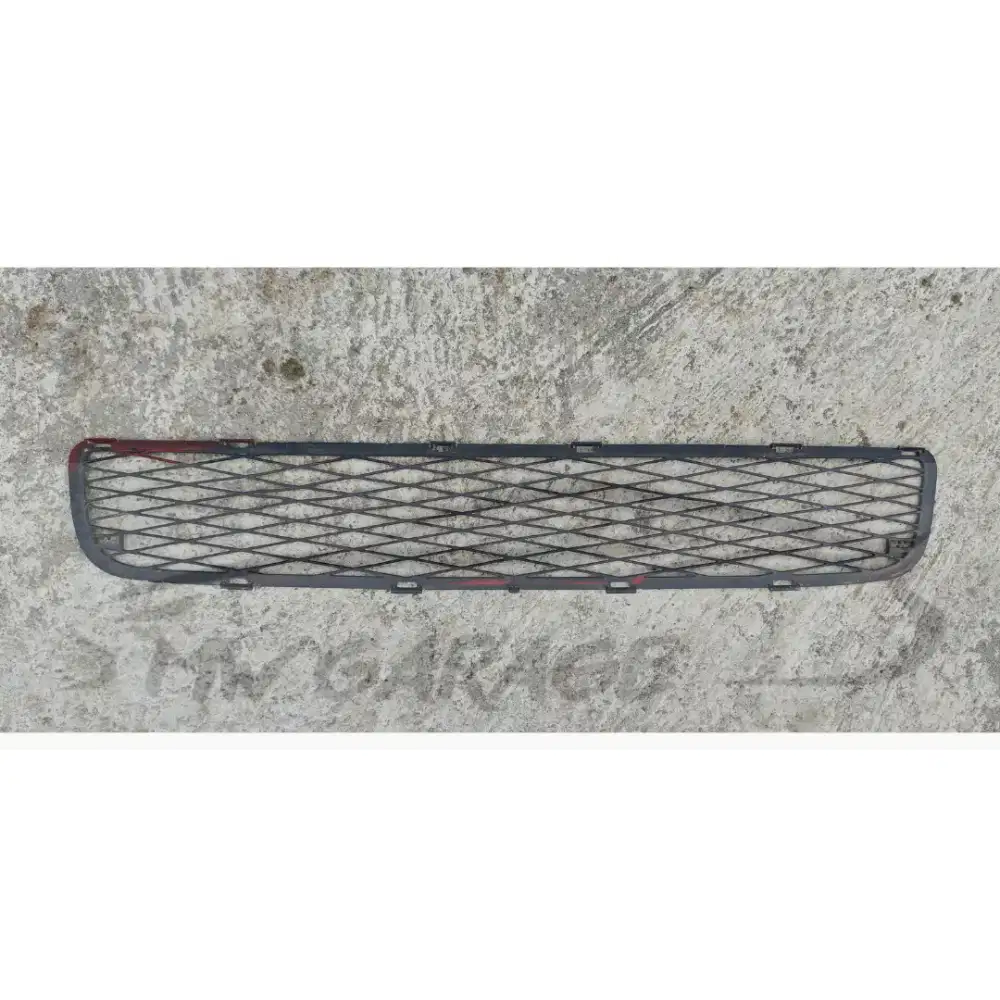 Grill jaring bawah Yaris 2005-2007 original