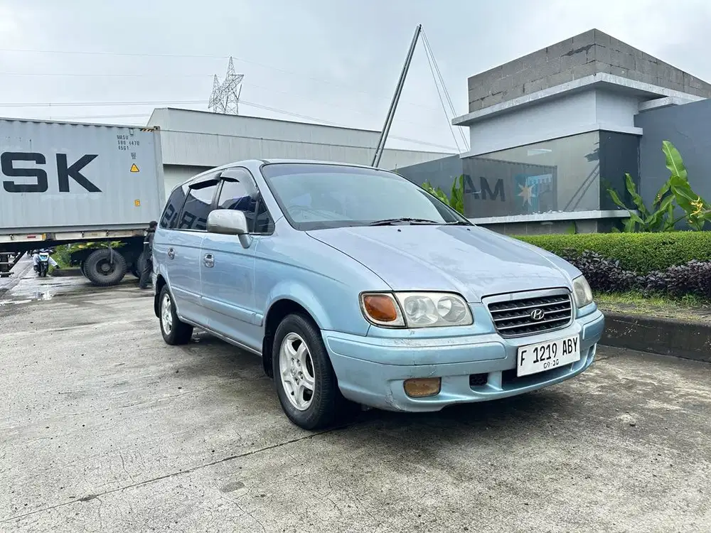 hyundai trajet 2001