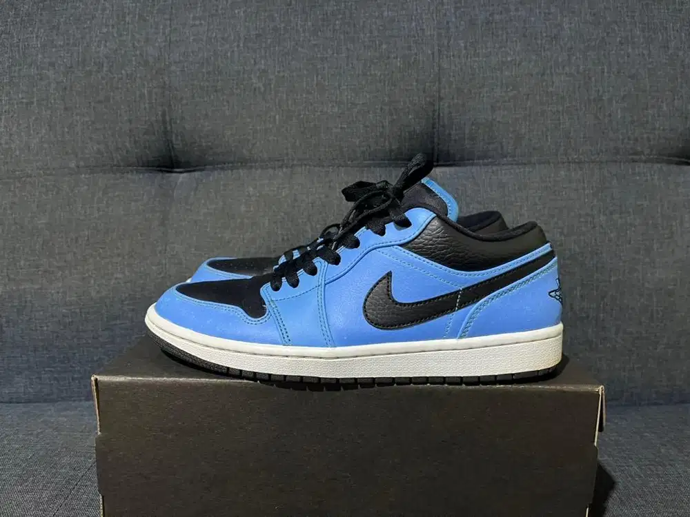 Sepatu Nike Air Jordan 1 Low University Blue