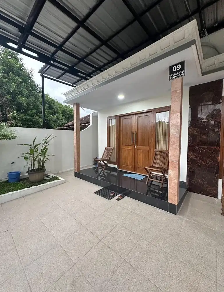 Rumah semi furnished 3 Kamar all AC Dapur Isi