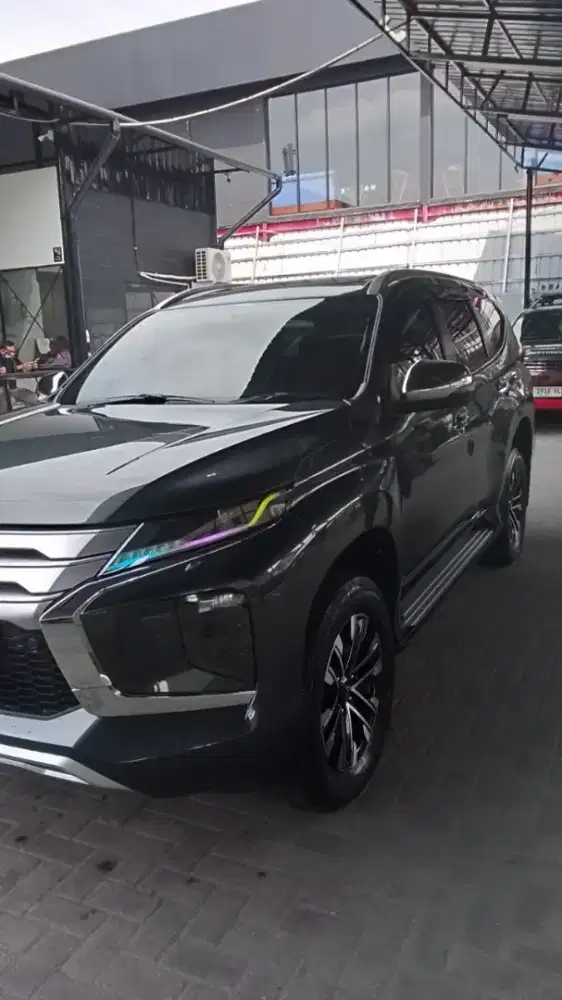Pajero Dakar ULTIMATE 2.4 4X4  TAHUN 2021 KM 19K