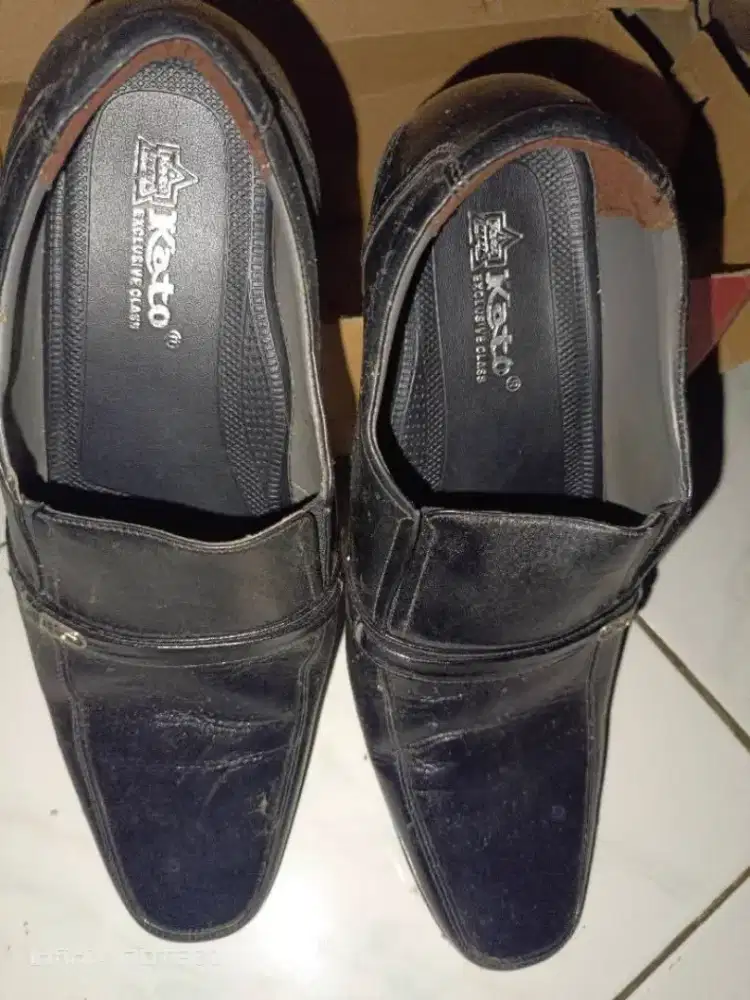 sepatu pantofel UK 43