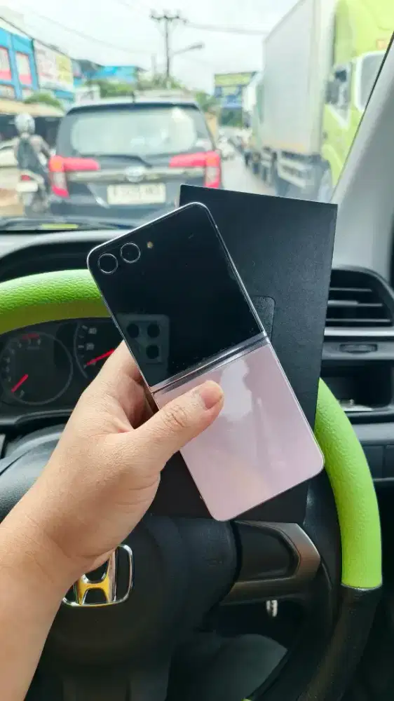 Samsung Z Flip 5 8/512 GB Sein Tompel