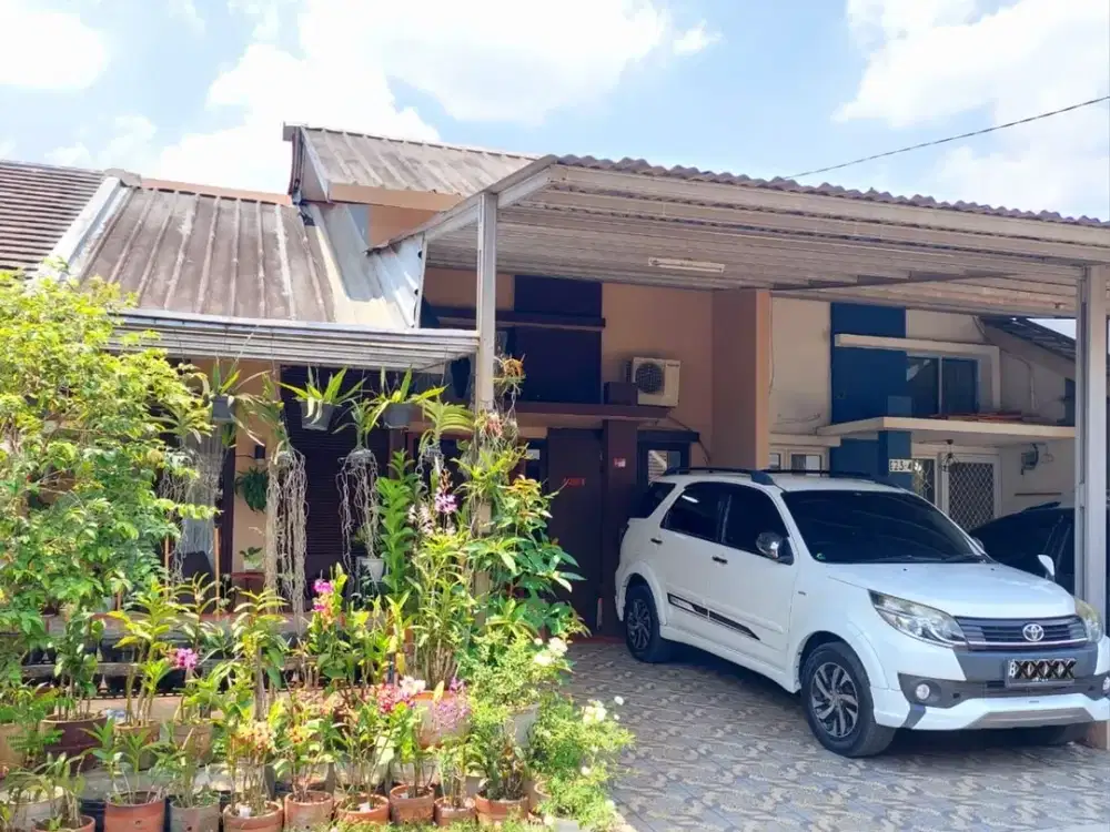 Rumah Strategis 15 Menit ke Pintu Tol BSD Barat 1 Dibantu KPR J-32201