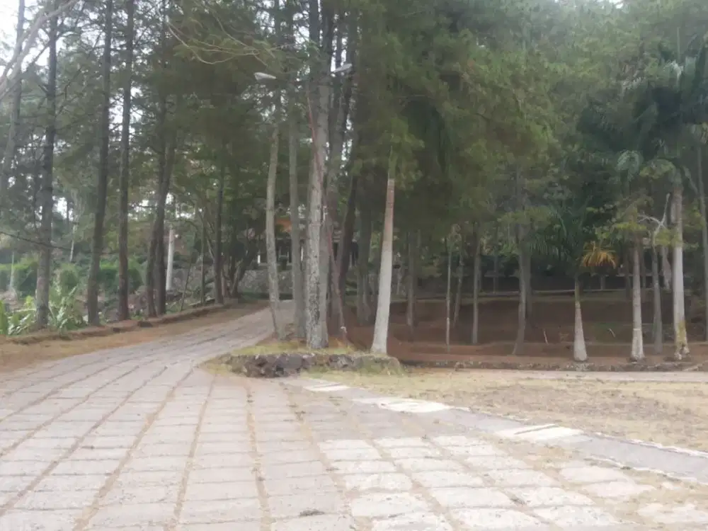 Tanah 140896 M2 SHM Manggala Giri Cibogo Lembang, Bandung Barat Ex Villa Resort View Kota Lembang Cocok Dibangun Tempat Wisata Lokasi Strategis