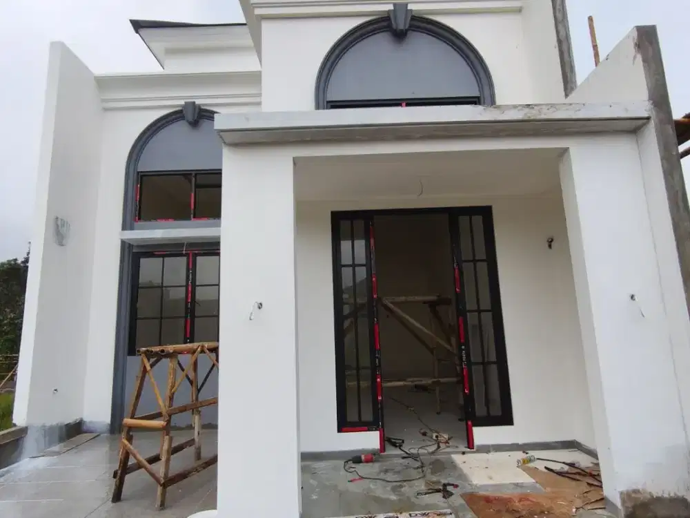 Rumah American Classic Free All in 5 Menit Shuttle bus Transjakarta Sawangan Pasir putih