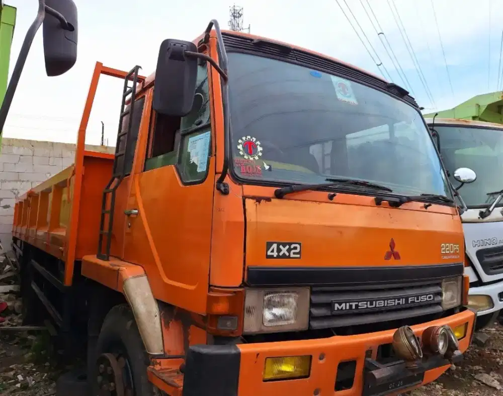 Mitsubishi Fuso 220PS Bak Besi 3way 6.8m Bio Solar Turbo Orange