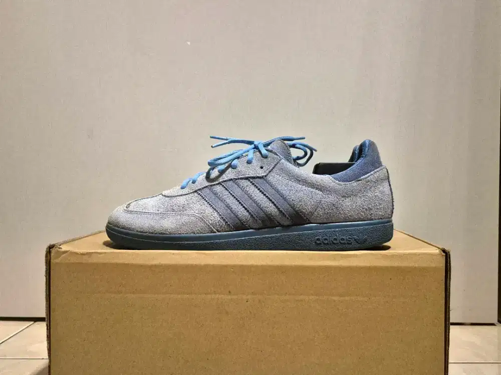 Sepatu Sneakers Adidas City Series Banten