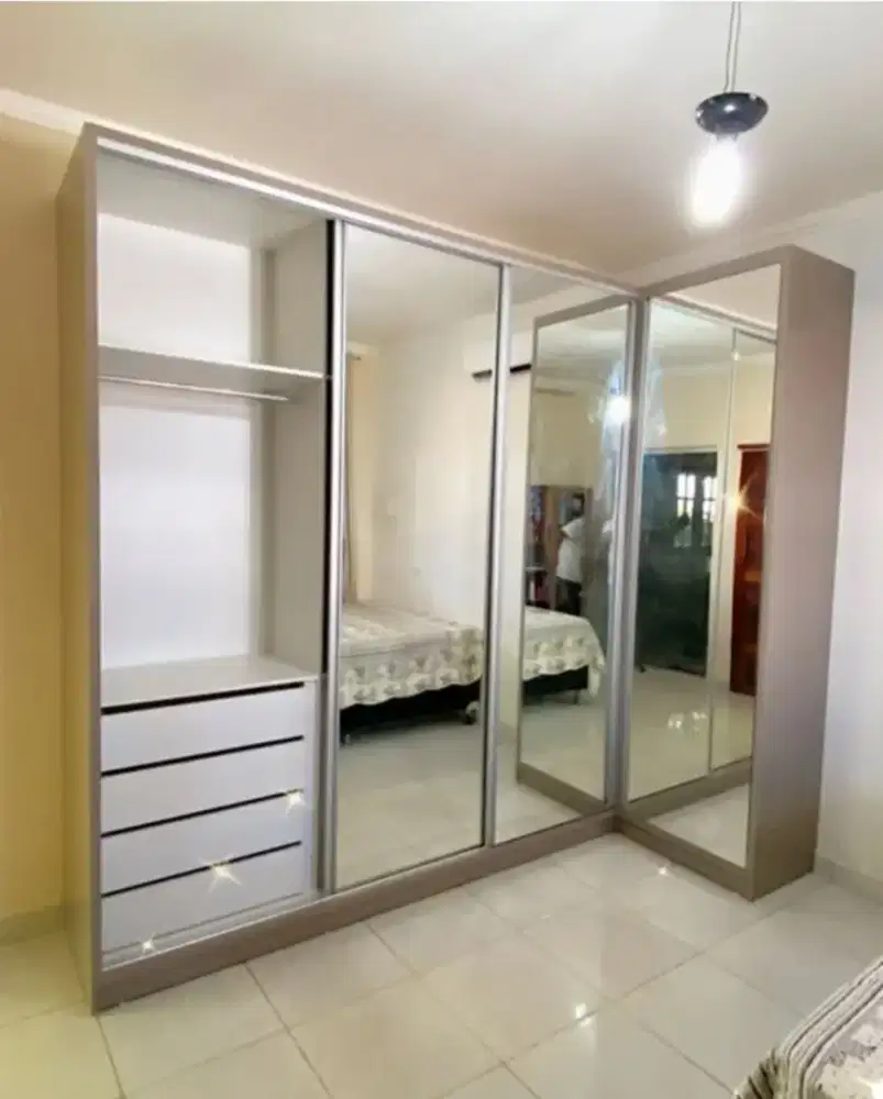 Wardrobe mirror simple minimalis
