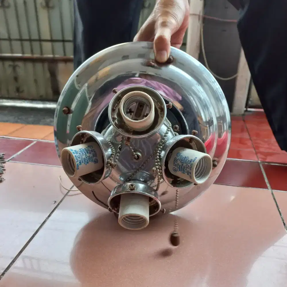 kipas angin plafon lampu ukuran besar