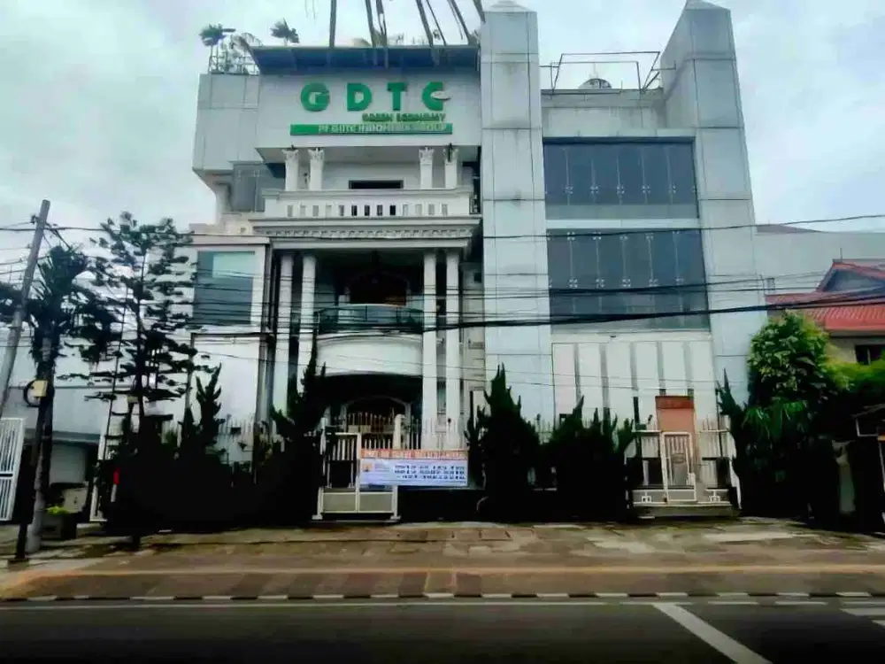 Ruko Bagus Jarang Ada 3 Lt Cempaka Putih