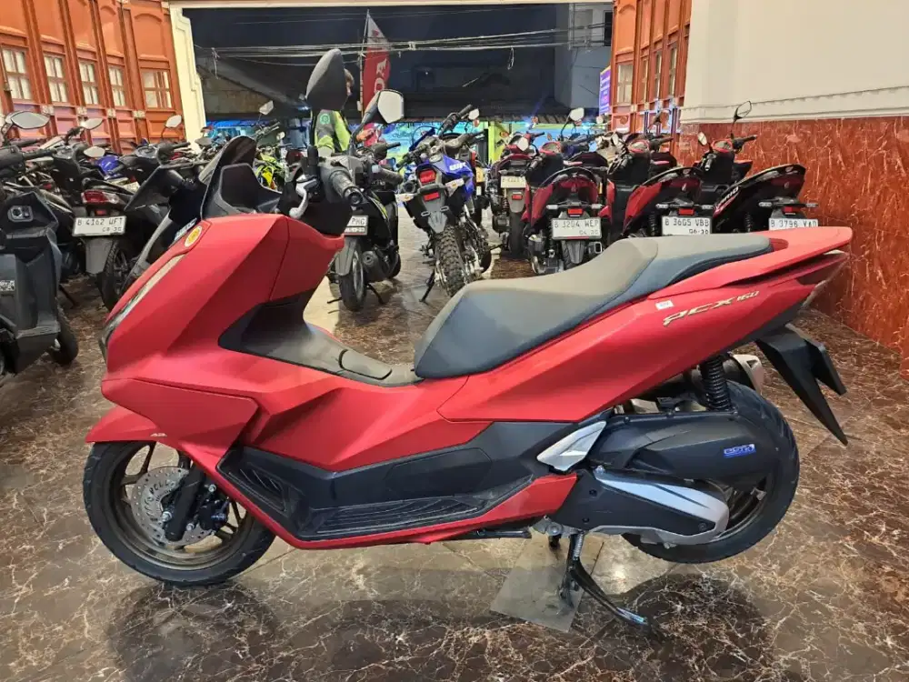 DP 2JT KREDIT PCX 160 ABS TH 2025 KM.2RB MASIH MULUS 98% MESIN GARANSI