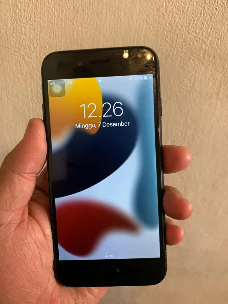 Iphone 7 128gb bekas