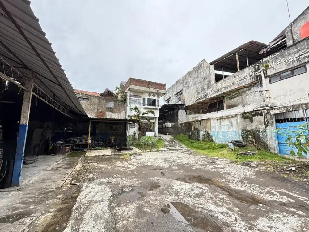 Soekarno Hatta Mainroad Dekat Jalan Rajawali
