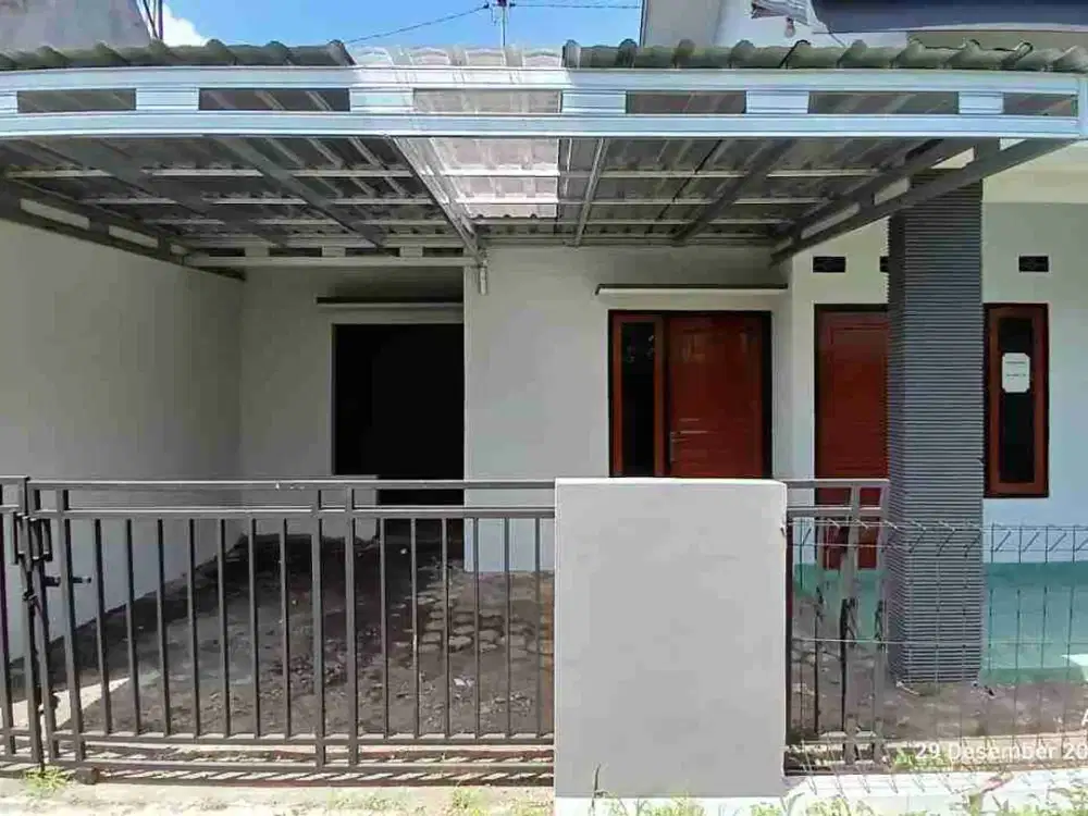 Rumah apik bersih dekat kampus UMY