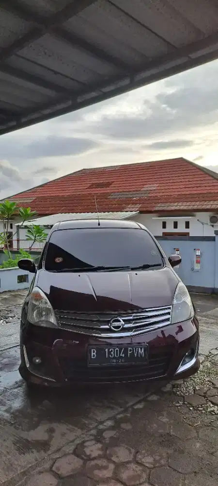 Grand Livina 1.5 XV 2012 Matic Perfect Condition Full Original [Antik]