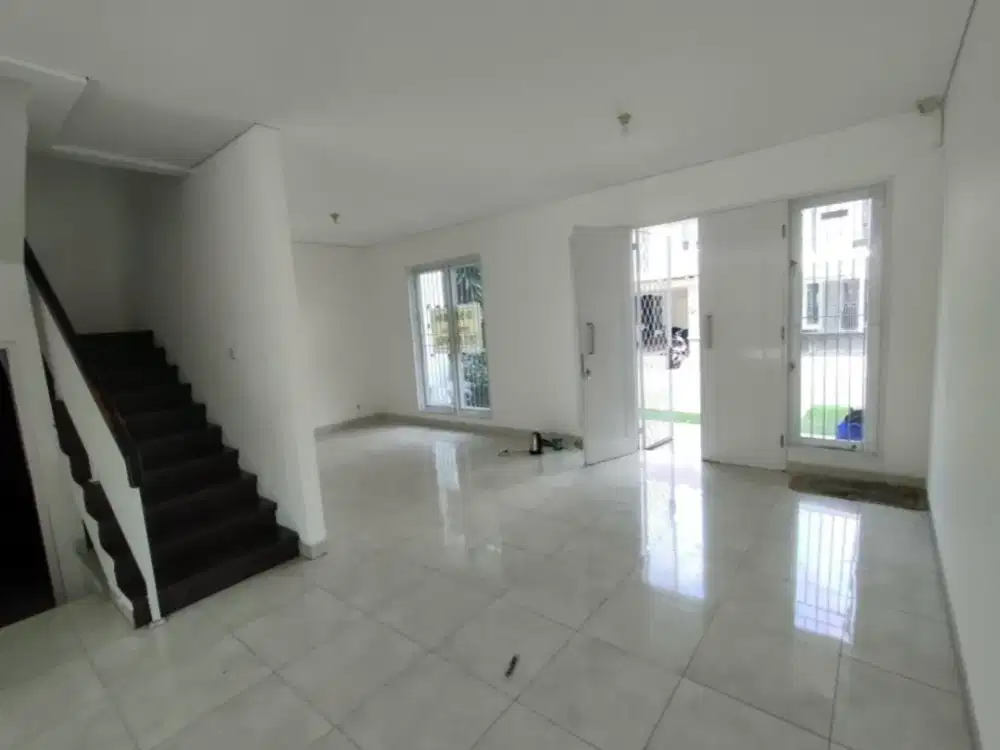 DIJUAL RUMAH DALAM CLUSTER RAFFLES HILLS CIBUBUR