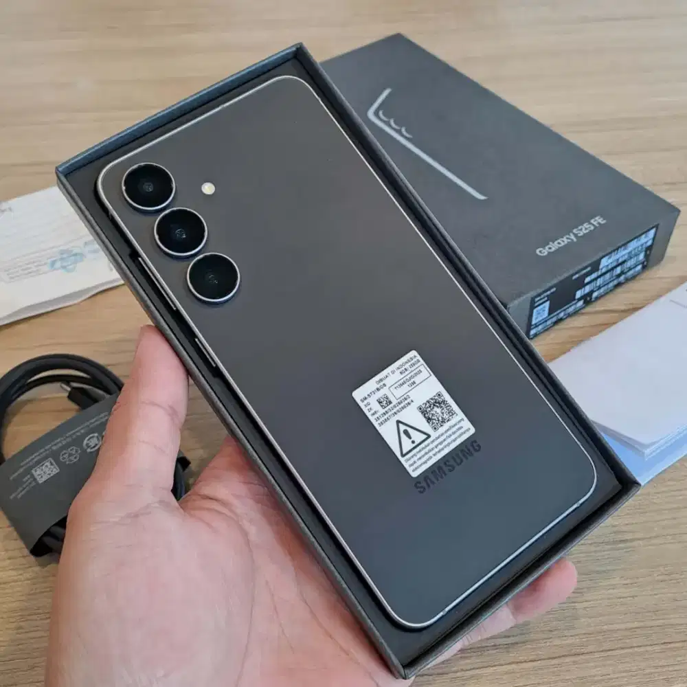 Samsung S25 FE 5G 256 SEIN Jetblack SEIN Baru Sebulan