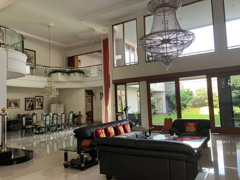 Rumah Besar Mewah Sukajadi Mainroad Furnish Strategis di Bandung