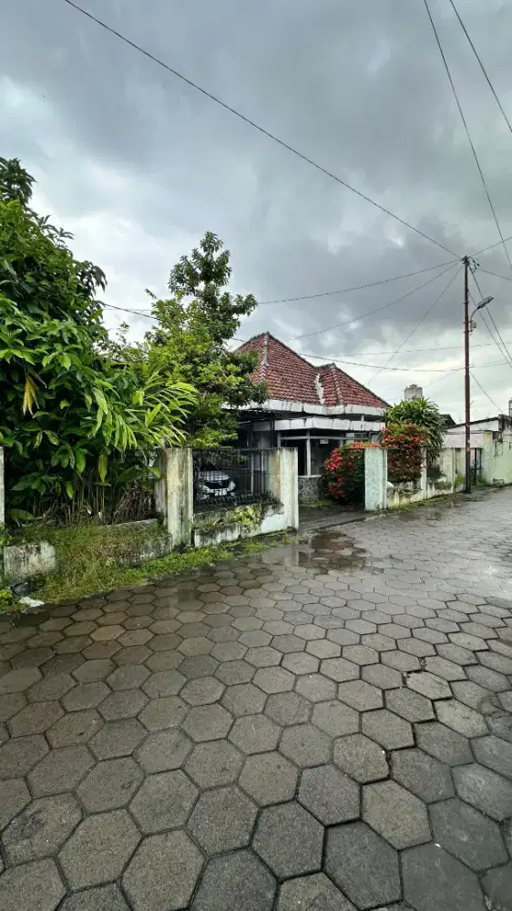 Jual Rumah Vintage di Pakualaman Dekat Malioboro