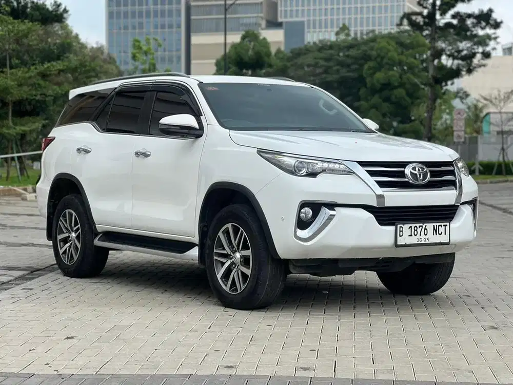 Toyota Fortuner VRZ 2.4 Diesel AT 2019 Pajak Panjang