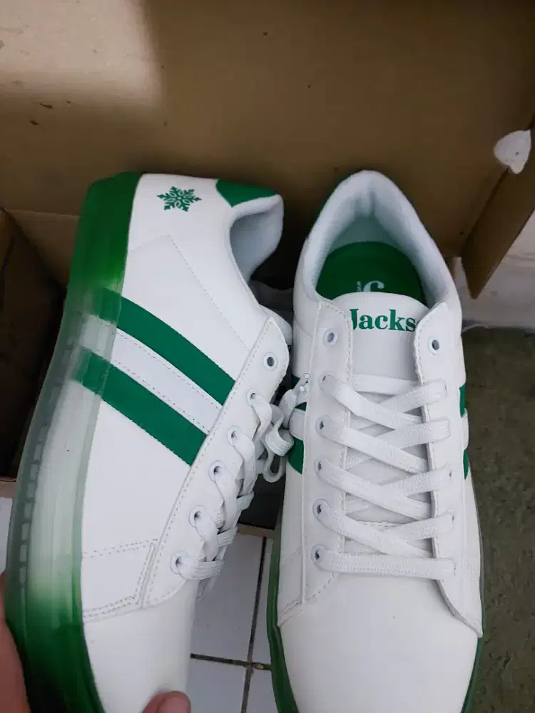 Sepatu  Sport *(Jacksonshoes)*