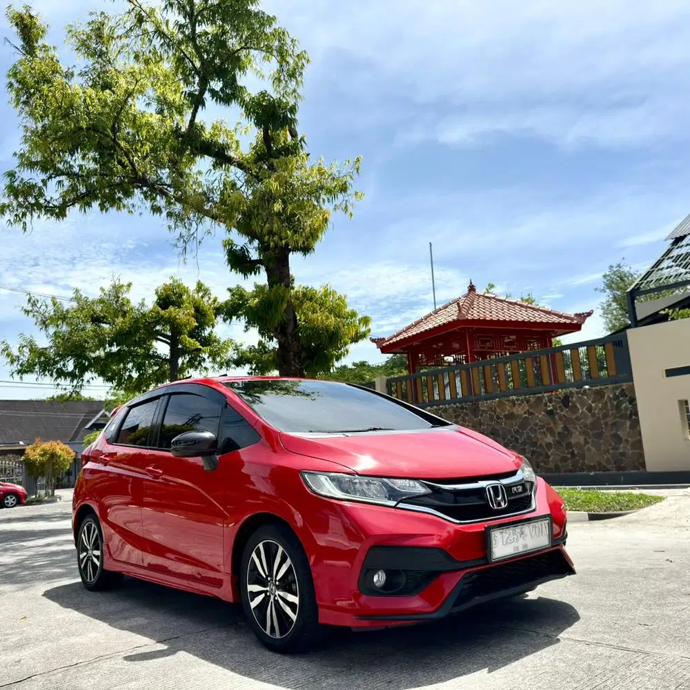 Jazz rs cvt 2019 facelift istimewa