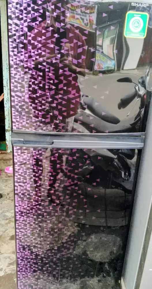 Sharp motif abstrak no-frost