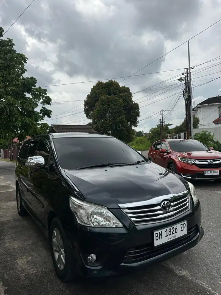 Toyota innova g matic diesel 2012