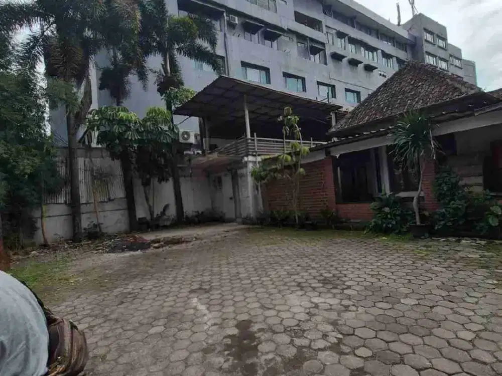 Rumah di Cihampelas cocok untuk hunian tempat tinggal dan usaha