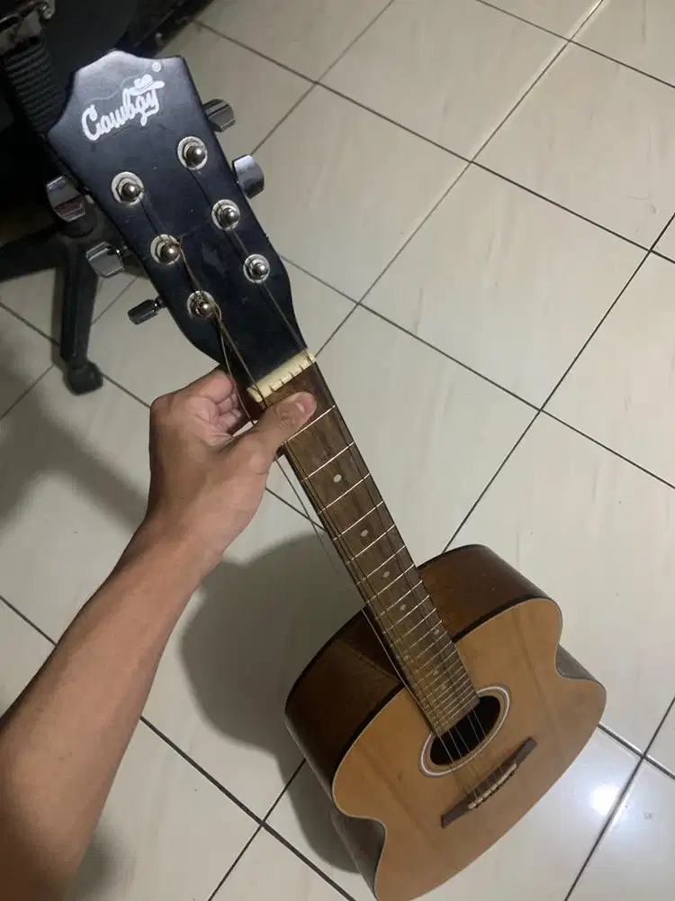 Gitar akustik Cowboy original