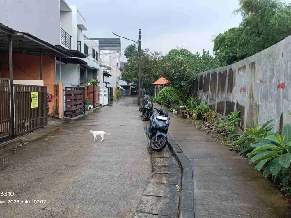 Dijual Rumah Dalam Komplek di Komplek Nuri Bintaro, Pondok Ranji, Ciputat Timur, Tangerang Selatan