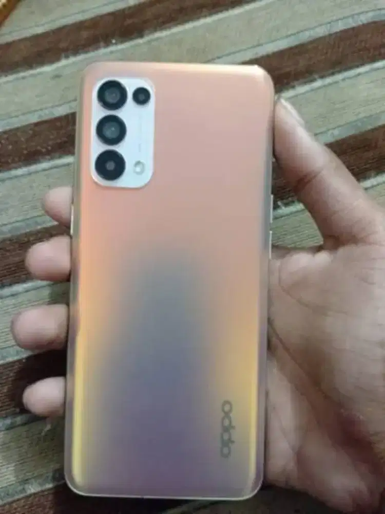 Oppo Reno 5 bekas
