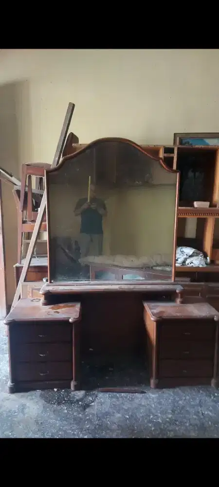 Meja rias antik kayu jati asli