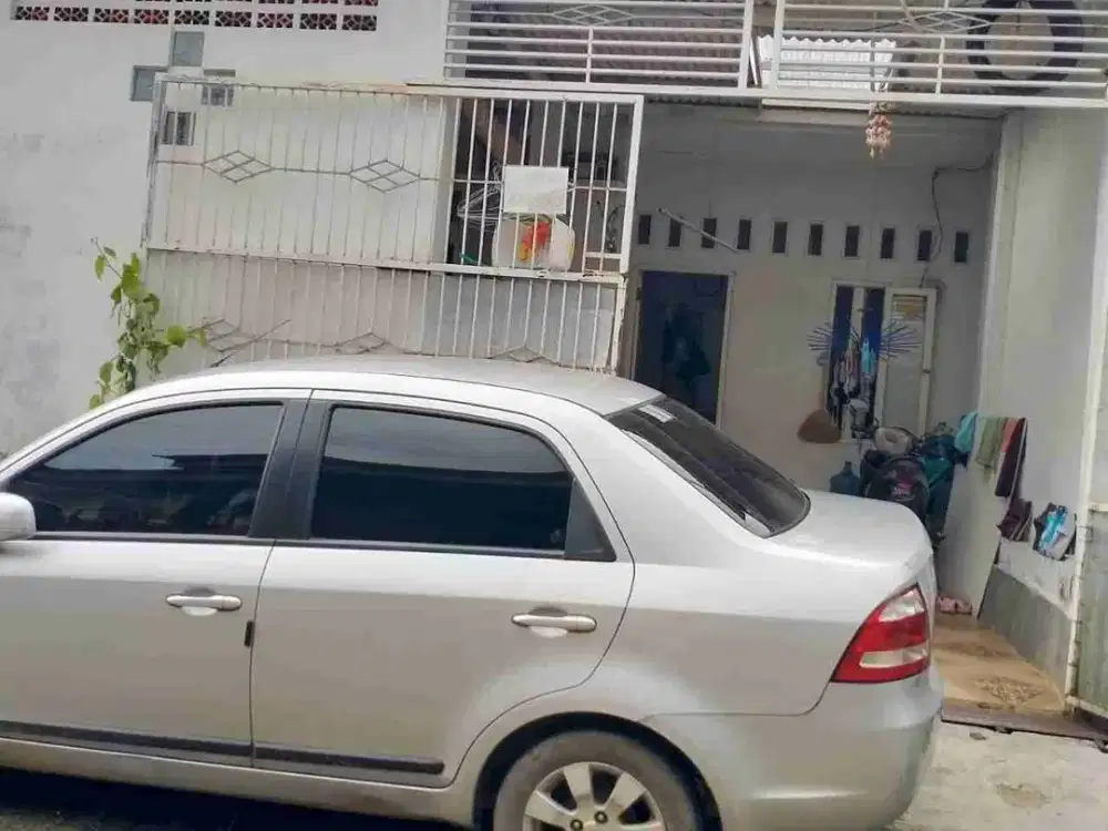 Rumah Komplek Dekat Gerbang Tol – Lokasi Super Strategis! (Lokasi: Kemang-Bogor).