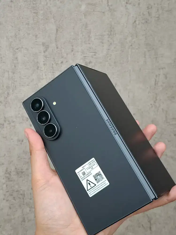 SAMSUNG Z FOLD7 RAM 12/256 TERMURAH