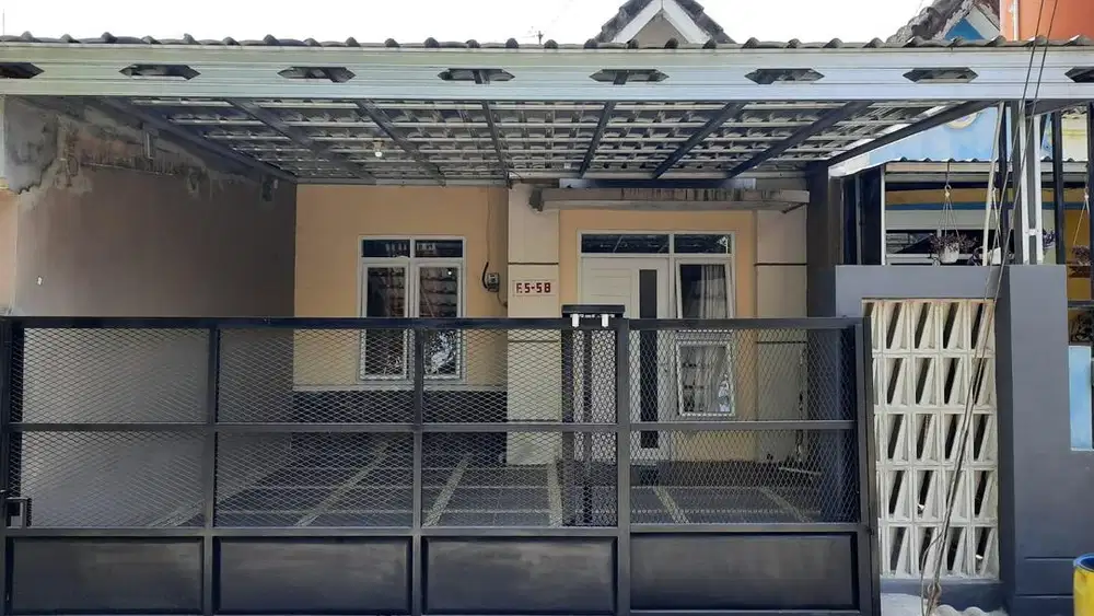 Dijual rumah di plamongan indah