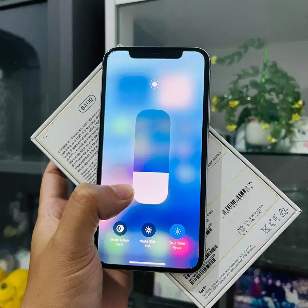 iPhone Xs 64gb Regist / Sinyal Permanent
