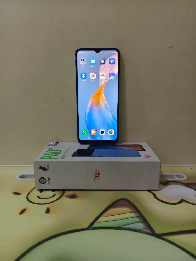 Itel P40 4/64 Fullset