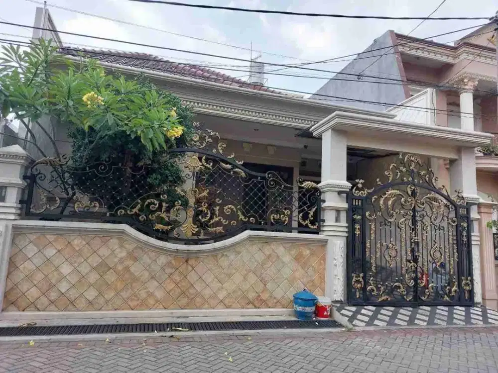 Dijual Rumah Jl Muria Pusat Kota Surabaya dekat Tunjungan Plaza