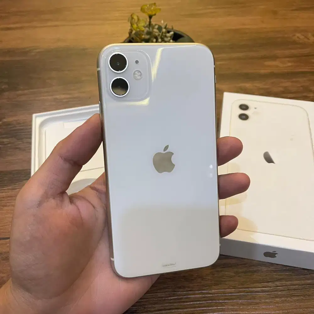 Iphone 11 64GB White Resmi