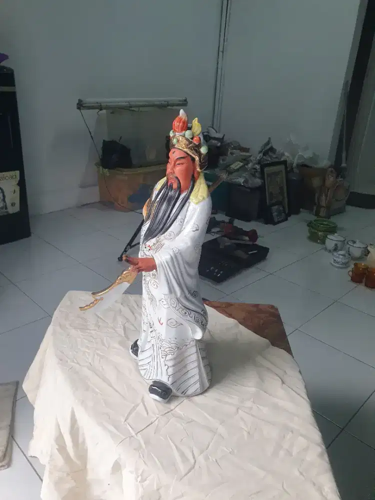 patung dewa cina antik keramik porselen