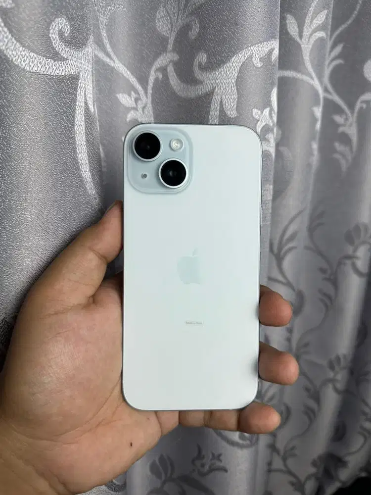 IPHONE 15 BASIC BARU BUKA SEGEL BARUSAN BH 100 CC 0