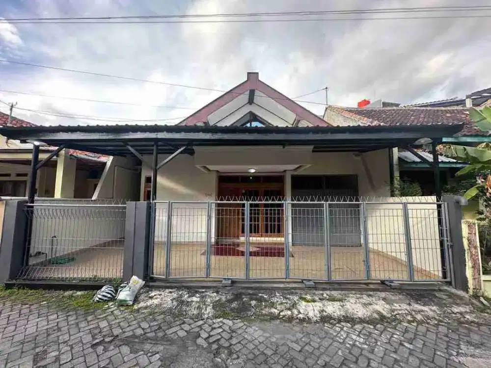 DIJUAL RUMAH CANTIK DALAM KOTA SELATAN BALAI KOTA UMBULHARJO YOGYAKARTA