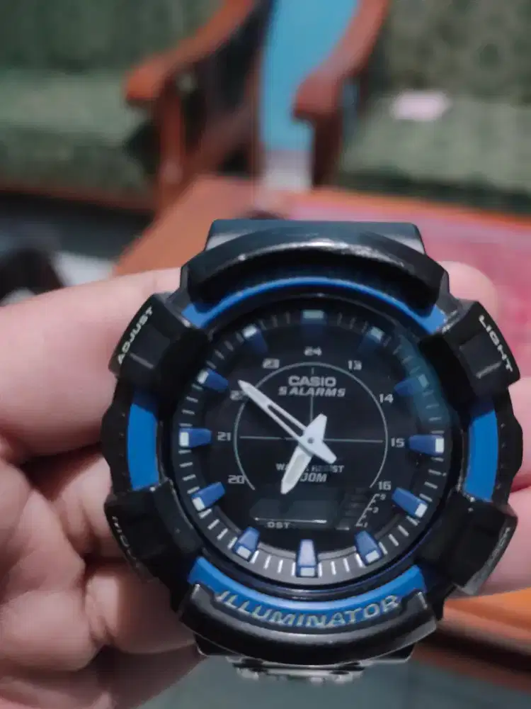 Jam tangan Casio tough solar